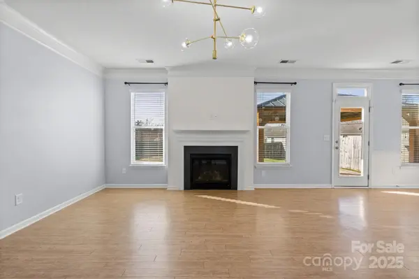 3726 Ernie DR Charlotte, NC 28269