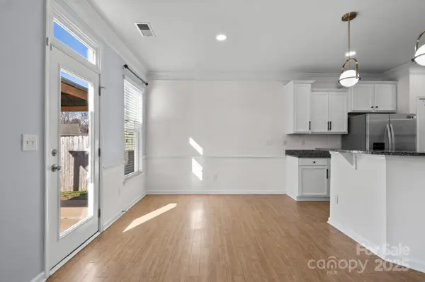 3726 Ernie DR Charlotte, NC 28269