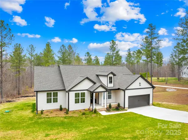 5147 Star Magnolia CT, Clover, SC 29710