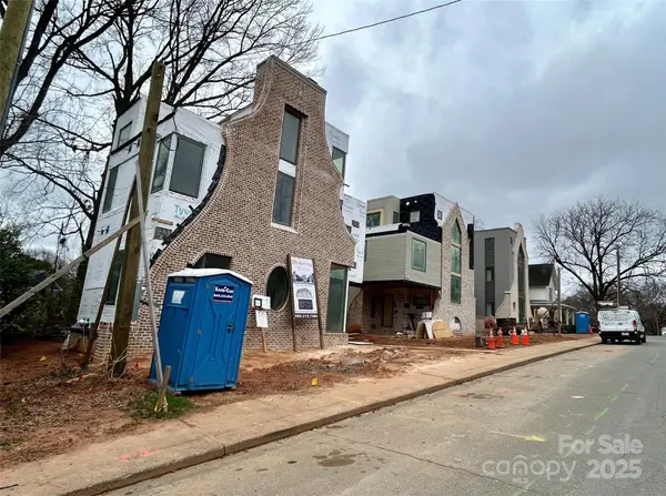 704 Charles AVE, Charlotte, NC 28205