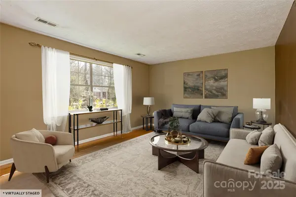 92 N Greenwood Forest DR, Etowah, NC 28729