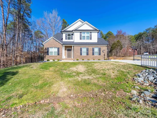 1004 Loganberry LN, Salisbury, NC 28146
