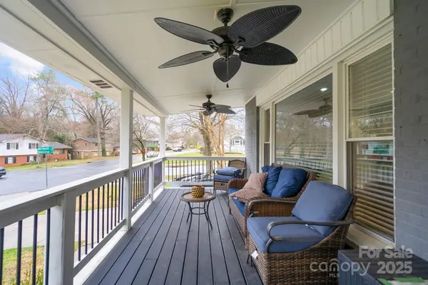 3501 Winterfield PL, Charlotte, NC 28205