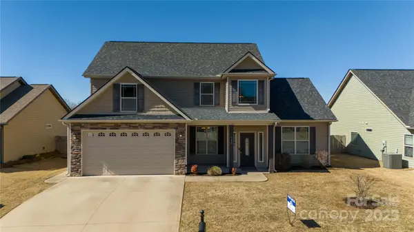 742 Maya ST, Boiling Springs, SC 29316