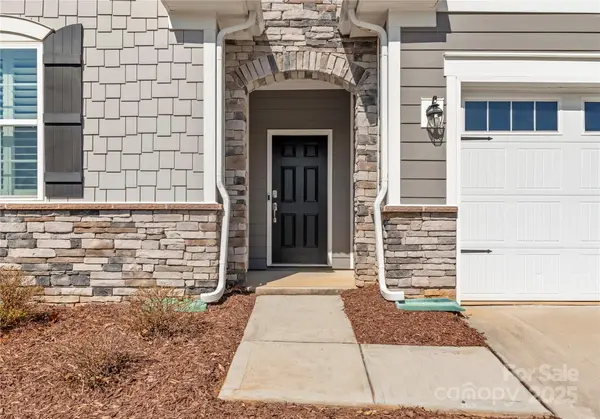 2020 Canova DR, Mount Holly, NC 28120