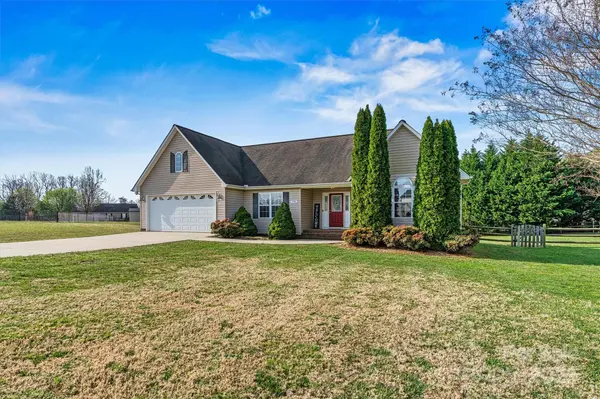 3701 Fieldhaven CT, Maiden, NC 28650