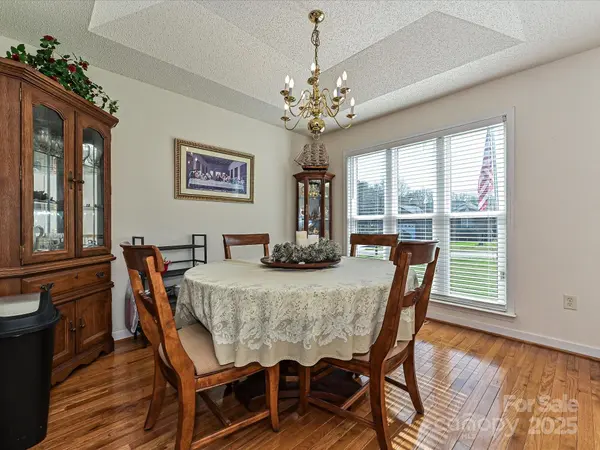 2339 Perry RD, Denver, NC 28037