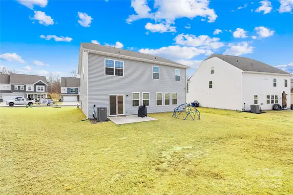 367 Kennerly Center DR, Mooresville, NC 28115