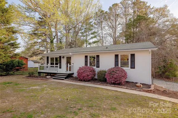 1114 University DR, Lancaster, SC 29720