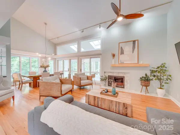 18 Pickett AVE, Spencer, NC 28159
