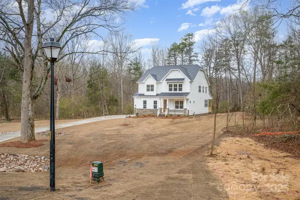 558 Edmunds LN #41, Clover, SC 29710