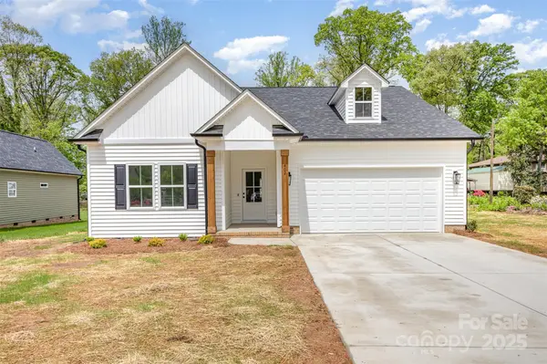 402 Walker ST, Kannapolis, NC 28081