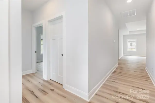 402 Walker ST, Kannapolis, NC 28081