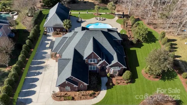 1038 Rolling Park LN, Fort Mill, SC 29715
