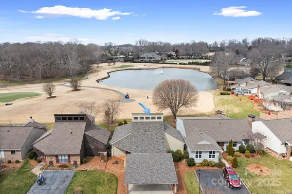 139 Fairway DR,  Advance,  NC 27006