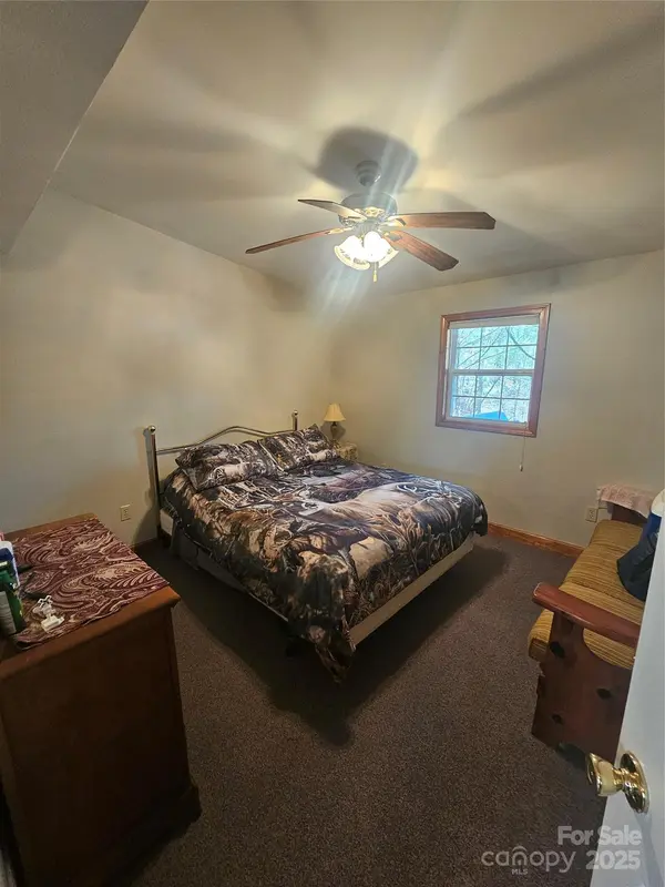 8988 Hwy 215 HWY, Blair, SC 29015