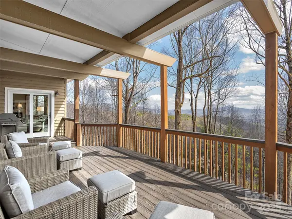 19 Ebby Ridge RD, Fairview, NC 28730