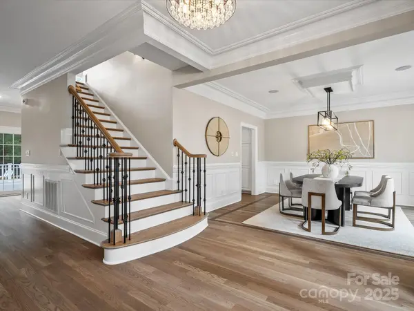 1511 Churchill Downs DR, Waxhaw, NC 28173