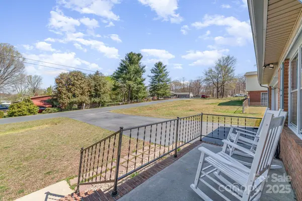 10 Ruby ST, Rockwell, NC 28138