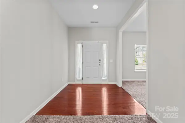 4235 Springhaven DR, Charlotte, NC 28269