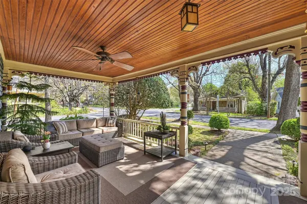 1331 Thomas AVE, Charlotte, NC 28205