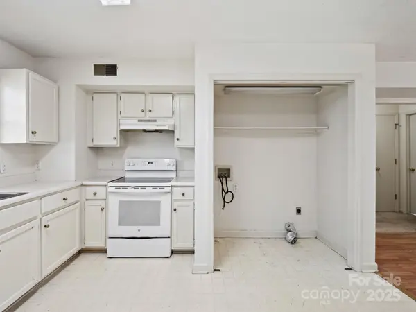 527 Charlotte AVE Rock Hill, SC 29730
