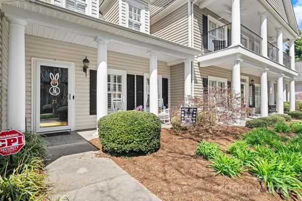 71 40th Avenue DR NE #7, Hickory, NC 28601