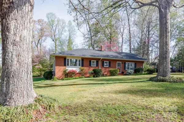 194 Fernwood CIR, Rutherfordton, NC 28139