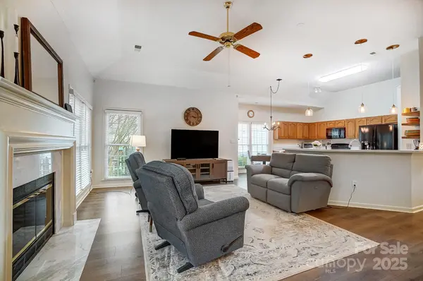 1509 Burning Lantern LN, Kannapolis, NC 28081