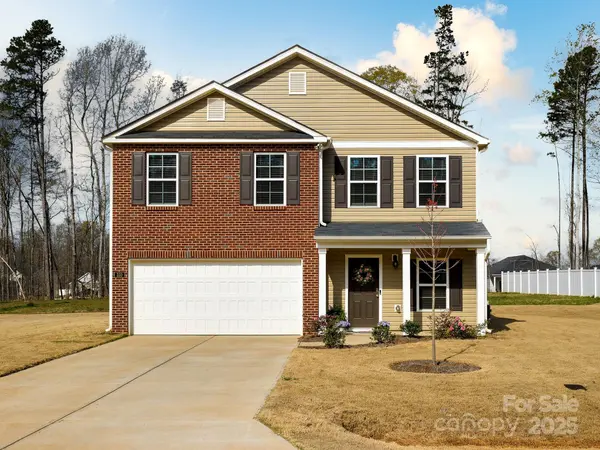 330 Olivia CT, Lexington, NC 27292