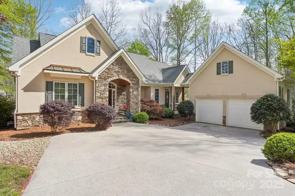 176 Sunset Bay DR, Troutman, NC 28166