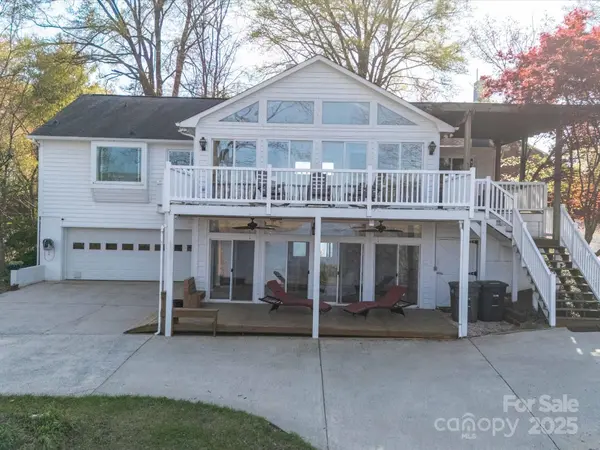 925 Lanier LN, Monroe, NC 28110