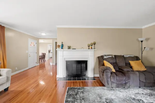 317 S Lineberry ST, Troy, NC 27371