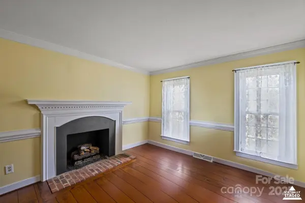 469 Augusta DR Statesville, NC 28625