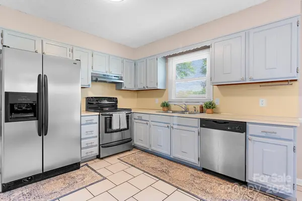 2430 Rocky Ford RD, Newton, NC 28658