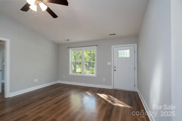 556 Westwood DR, Kannapolis, NC 28081