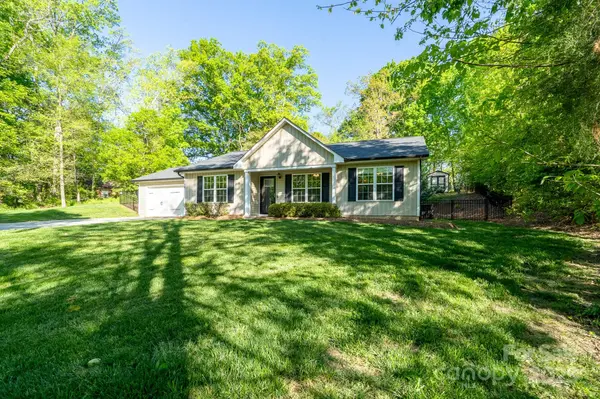 556 Westwood DR, Kannapolis, NC 28081