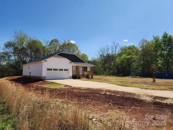 4168 S Olivers Cross RD #6, Newton, NC 28658