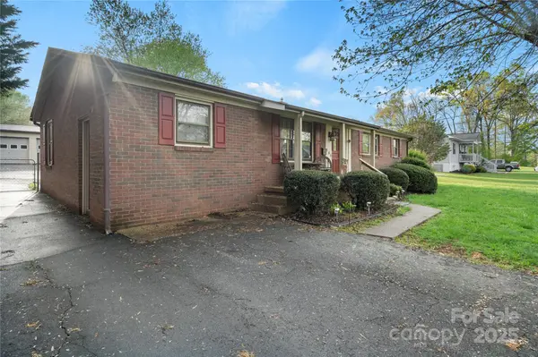 100 Woodward AVE, Morganton, NC 28655
