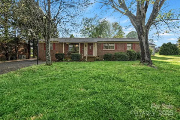 100 Woodward AVE, Morganton, NC 28655
