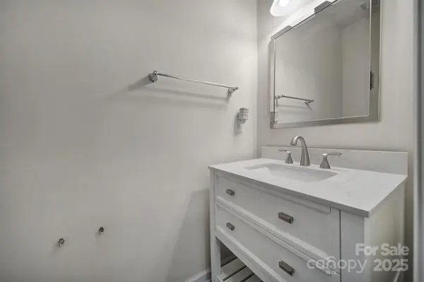 1717 Mill Creek LN SW, Concord, NC 28025