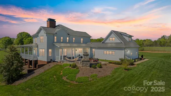 1065 Hunter Bridge RD, Stony Point, NC 28678