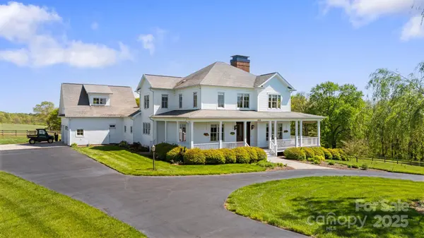 1065 Hunter Bridge RD, Stony Point, NC 28678