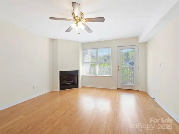 406 Carrington PL, Arden, NC 28704