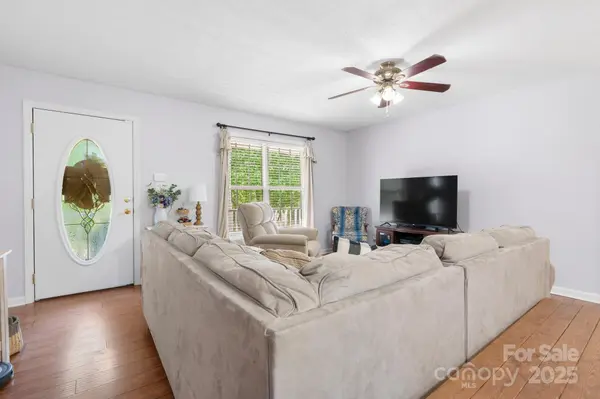 5184 Swinging Bridge RD, Conover, NC 28613