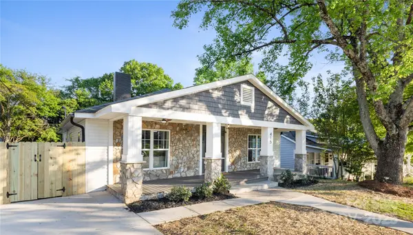 415 Lakewood AVE, Charlotte, NC 28208
