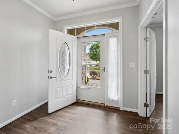 581 Harrison DR NW, Concord, NC 28027