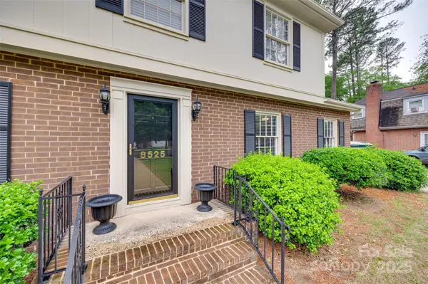 8525 Castlekeep RD #26, Charlotte, NC 28226