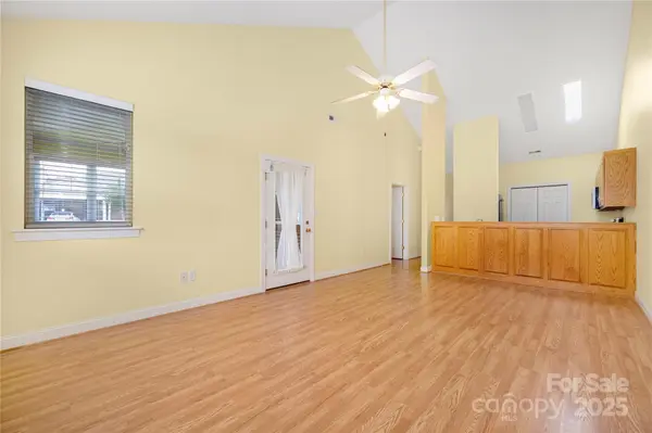 3951 Jasmine LN, Denver, NC 28037
