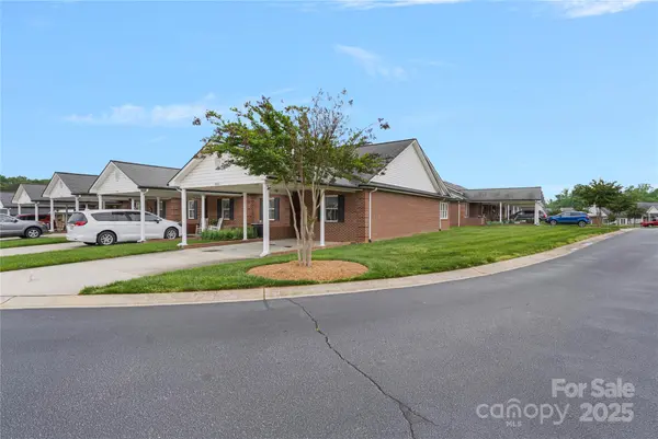 3951 Jasmine LN, Denver, NC 28037